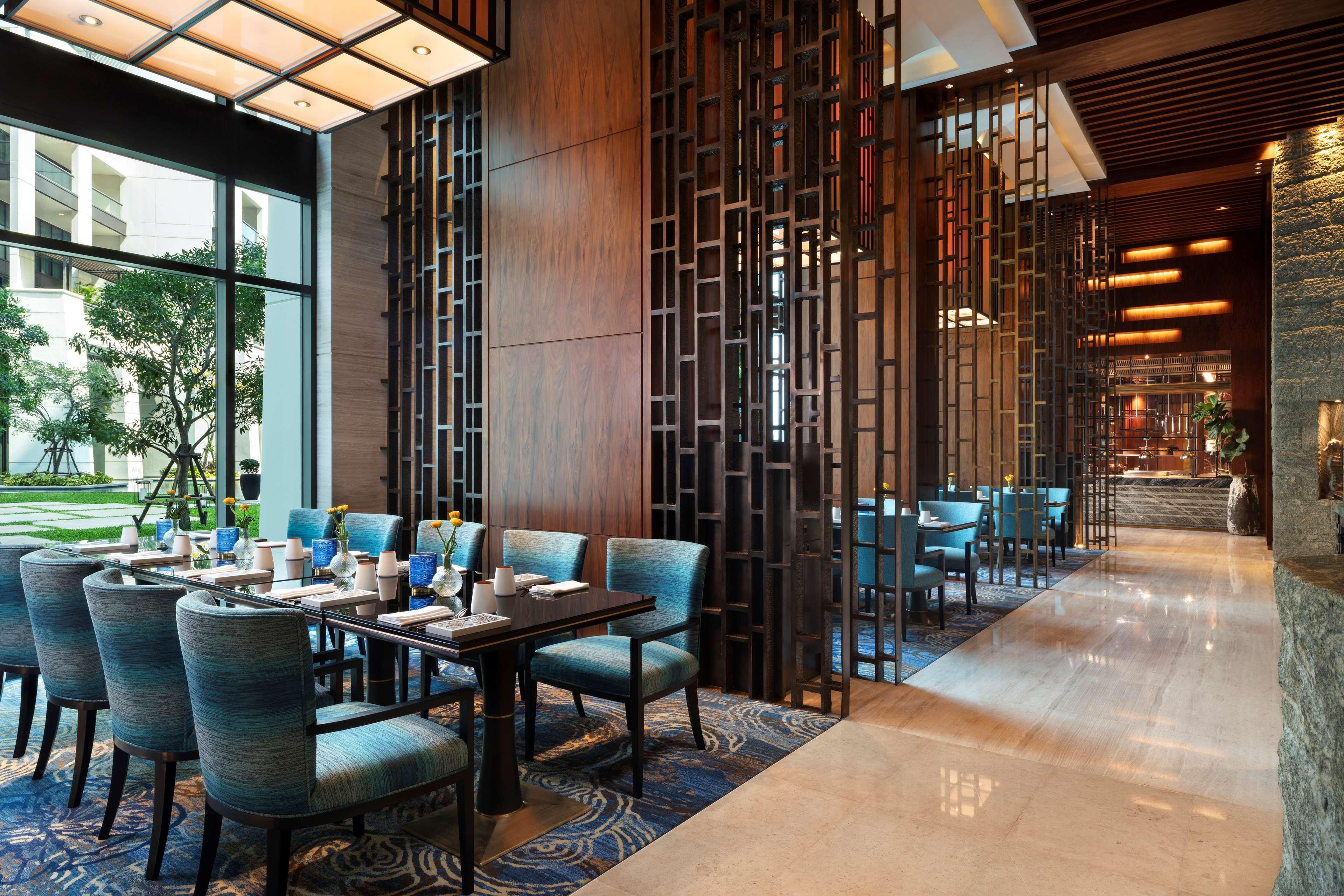 Siam Kempinski Hotel