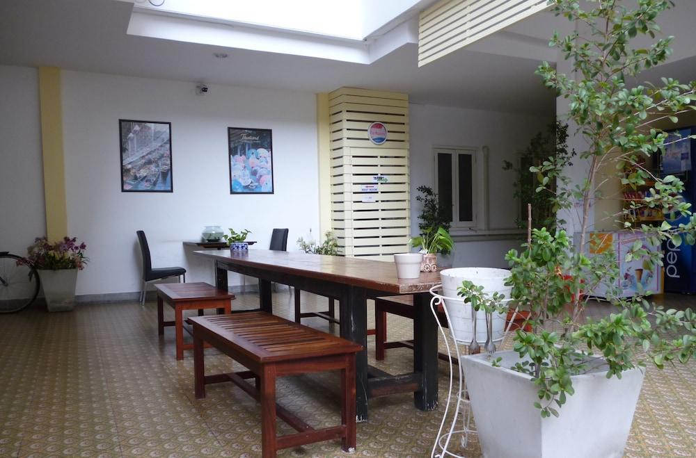 Hotel Sri Krungthep