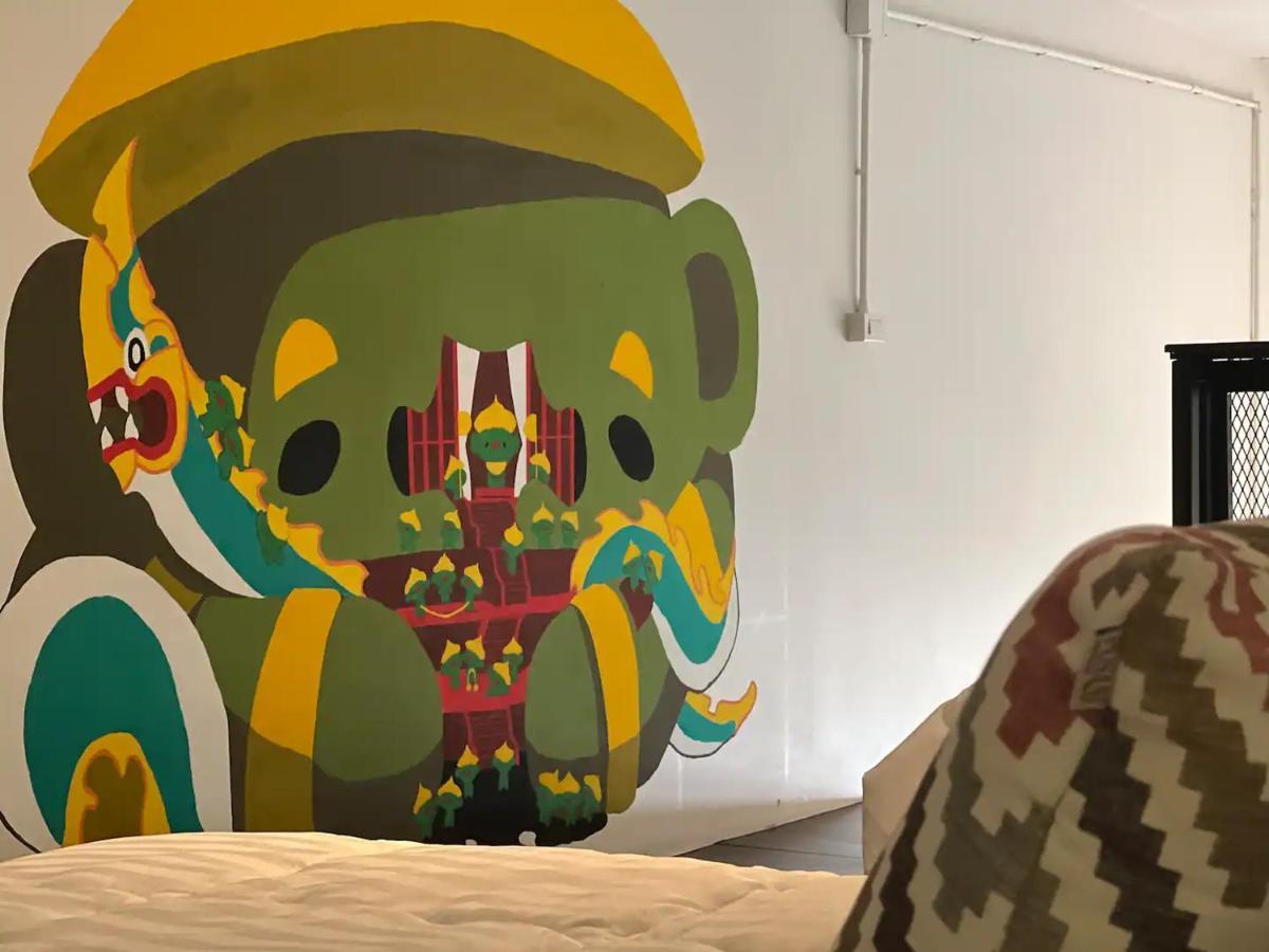 No Ra Ra Khaosan *