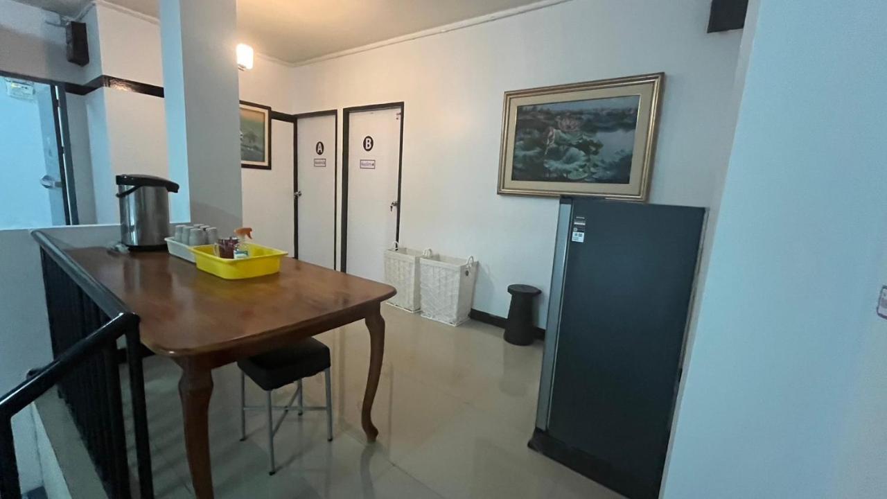 Hostel Donmueang Station