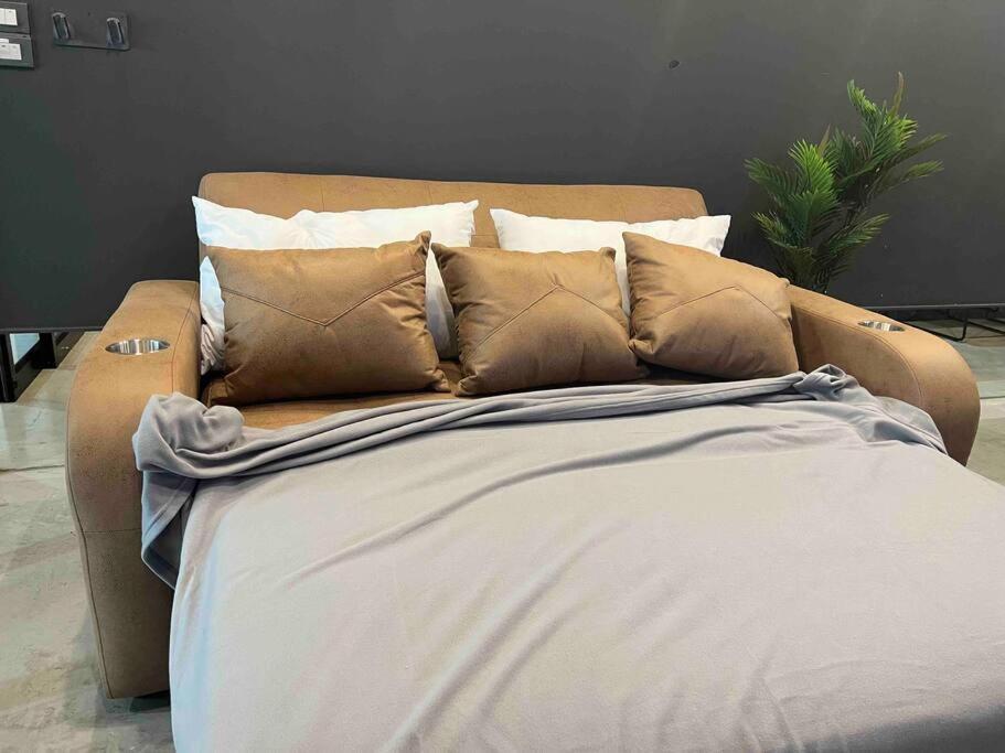 Charoen Nakhorn Townhome: Self-check-in Near Bts, Iconsiam & Asiatique * Bangkok
