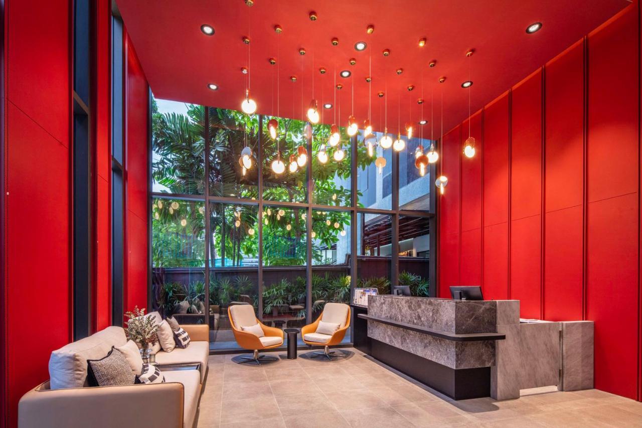 Western Ratchada Hotel