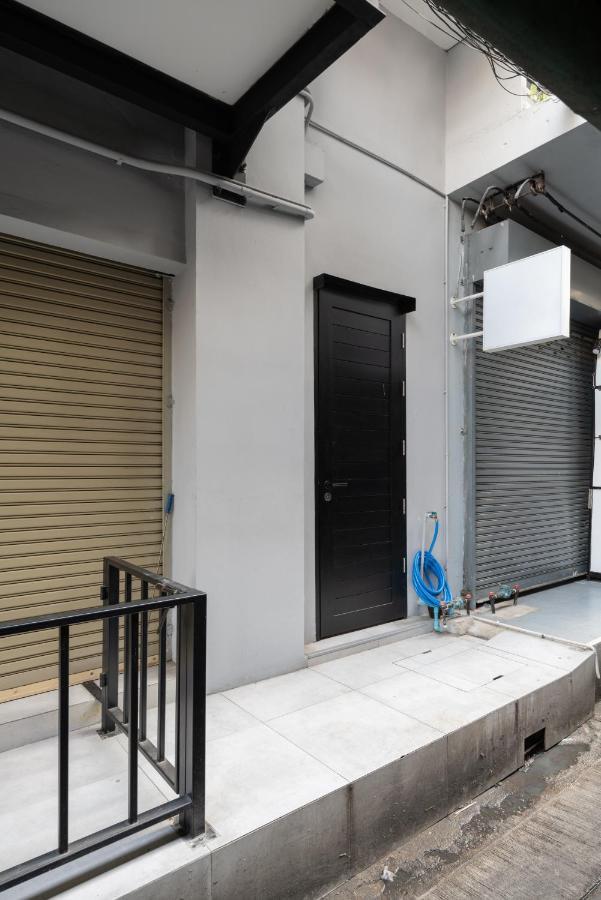 Casa Blanca Dusit Hostel *
