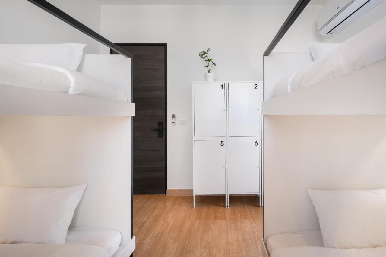Casa Blanca Dusit Hostel Bangkok