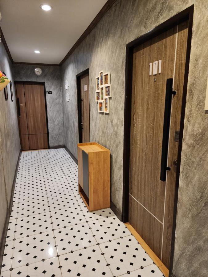 The Travellers House - Pet Friendly Bangkok