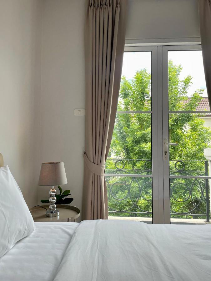 Entire 3br Townhome In Sukhumvit, Shared Pool, Near Bts&mrt Asok * Bangkok