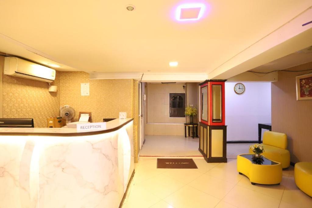 Hotel Lucky Palace 2*