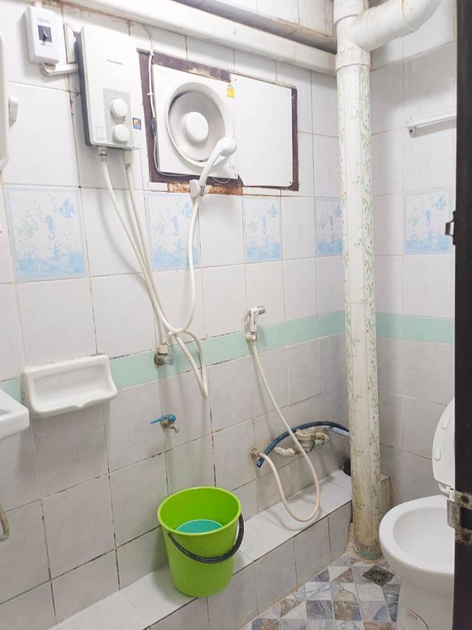 ห้องพักสุขสบายวังหลัง Apartment Bangkok