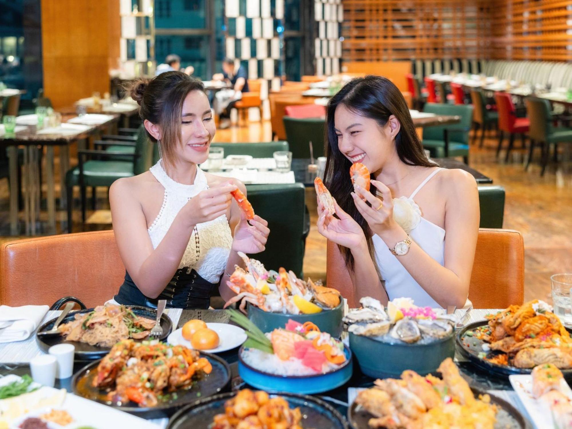 Renaissance Ratchaprasong 5* Bangkok