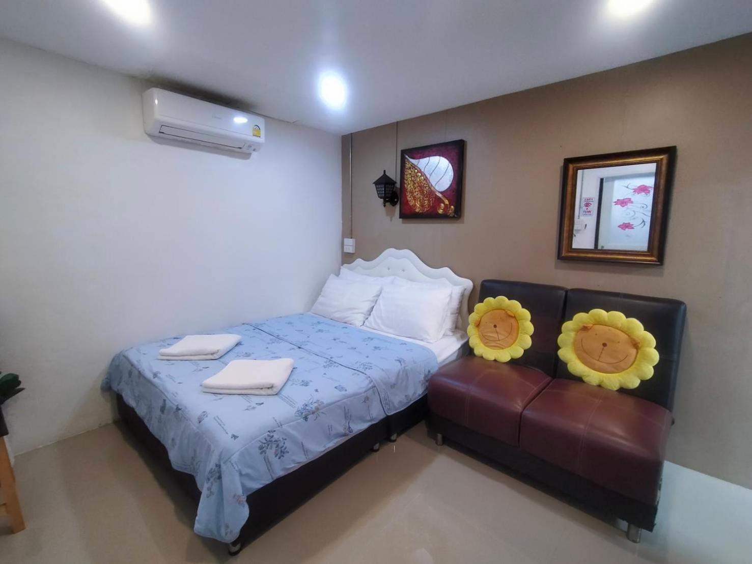 Ruenthip Guest house Bangkok
