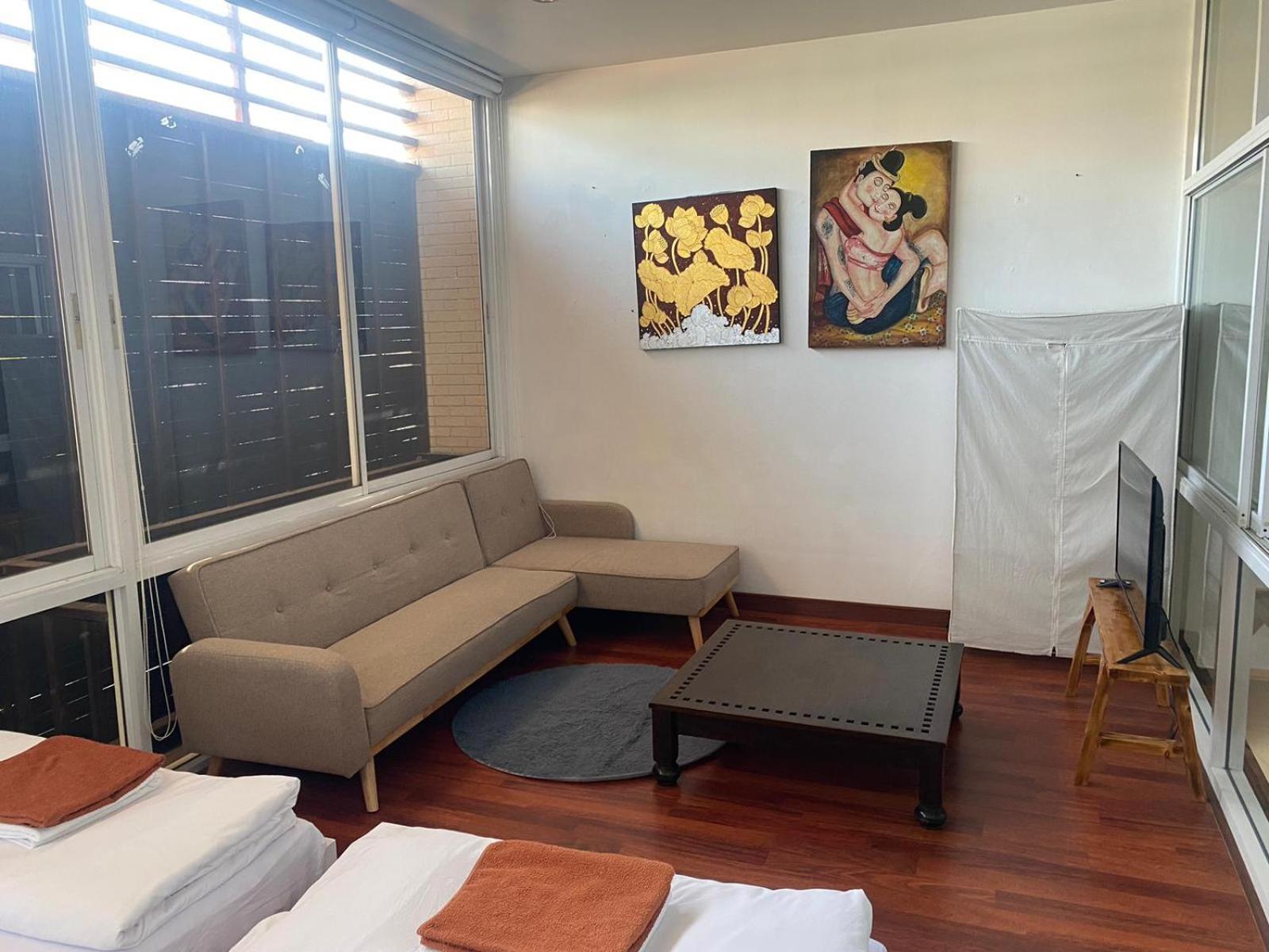 420 House- Up To 10 Guests In Bangkok. Holiday home