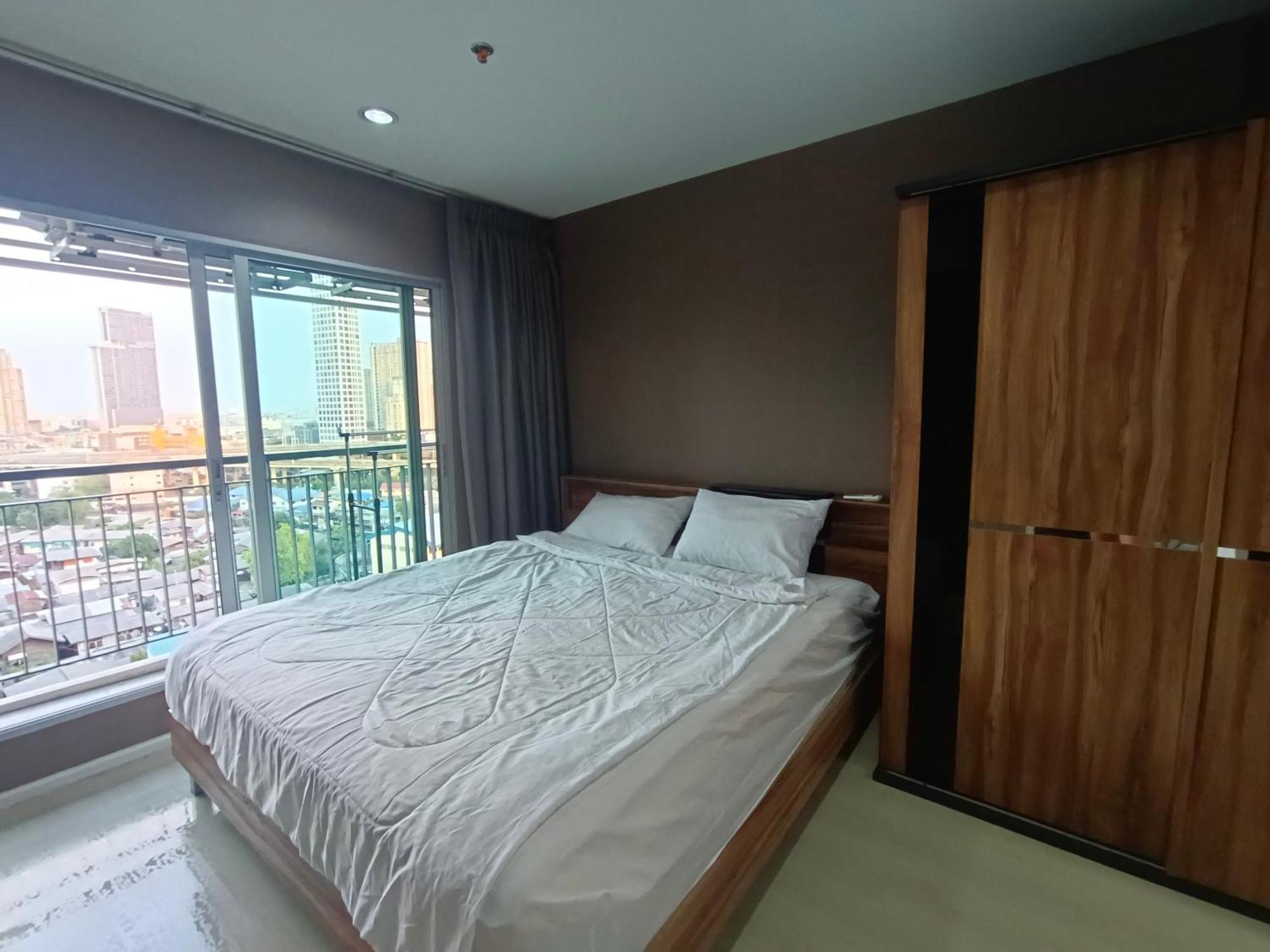 Sukhumvit 48 Bts Phra Khanong 1 Bedroom Apartment, Gym, Swimming Pool Apartment Bangkok