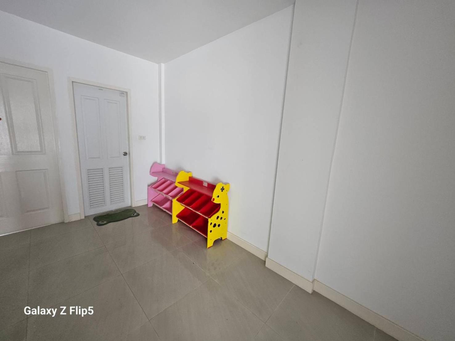 98/61 Apartment