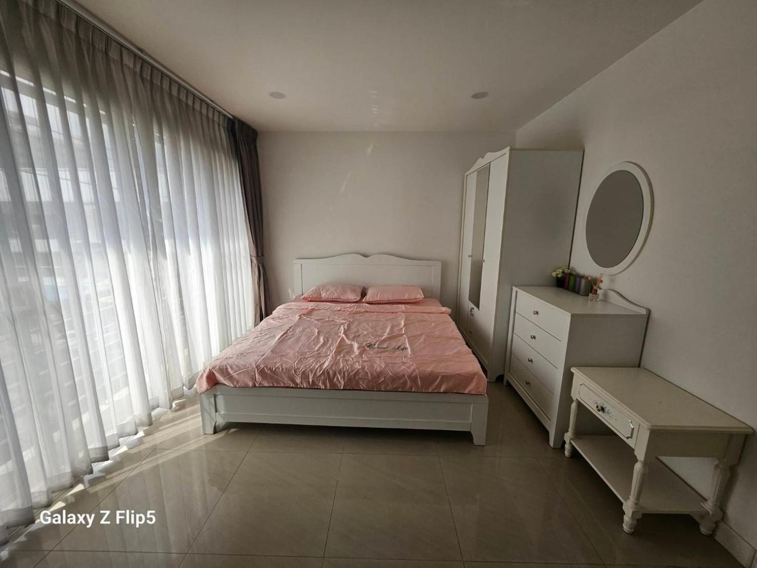 Apartment 98/61 *