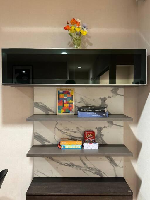 Bkk View 2 Beds 58sqm Apartment *