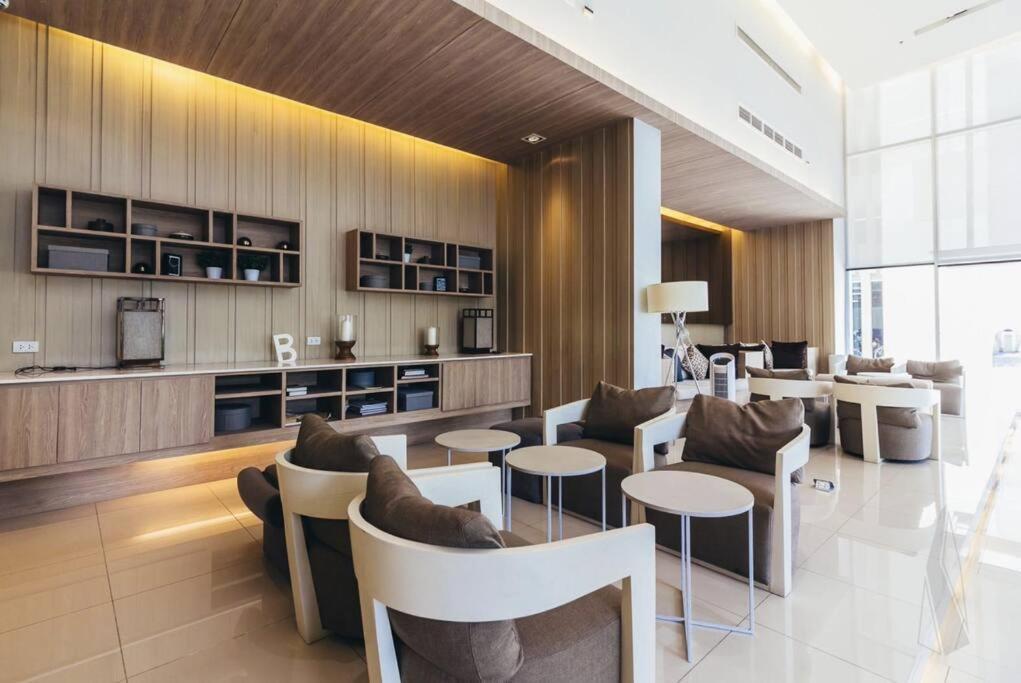 Bkk View 2 Beds 58sqm Bangkok