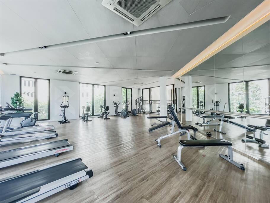Bkk View 2 Beds 58sqm Apartment Bangkok