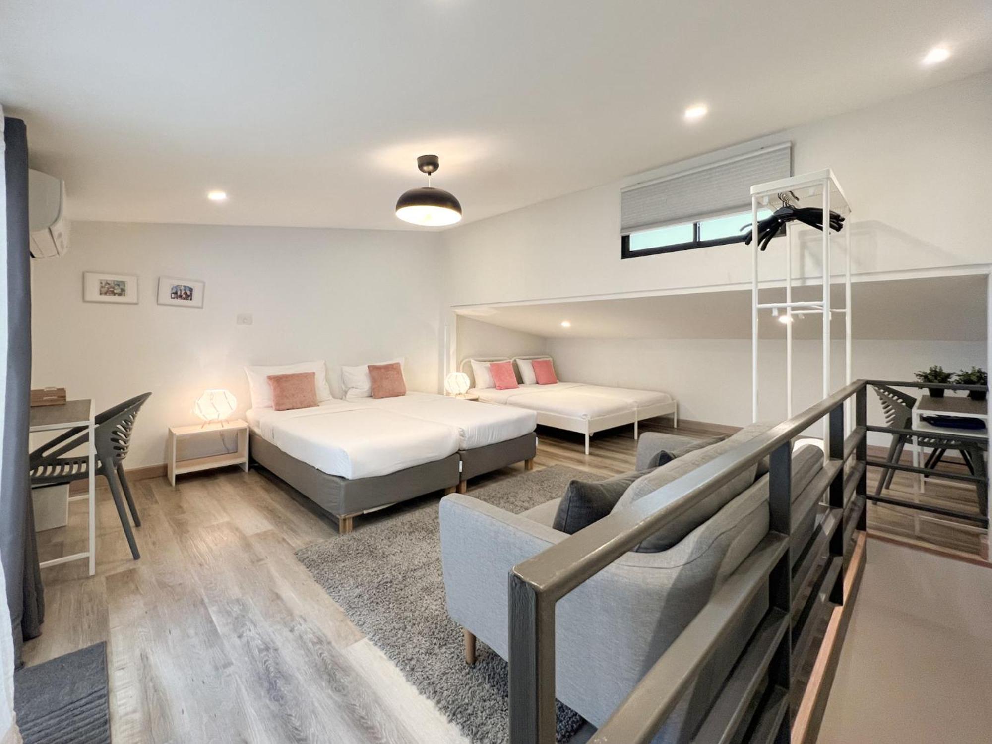 Neveu Premier : Ratchada Bangkok