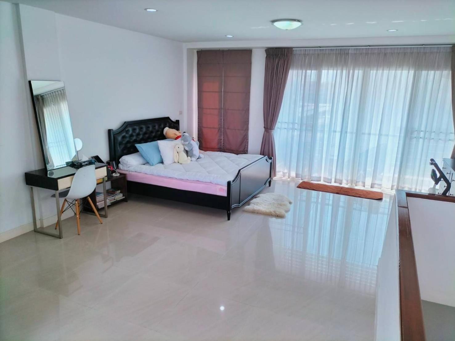 98/61 Apartment *