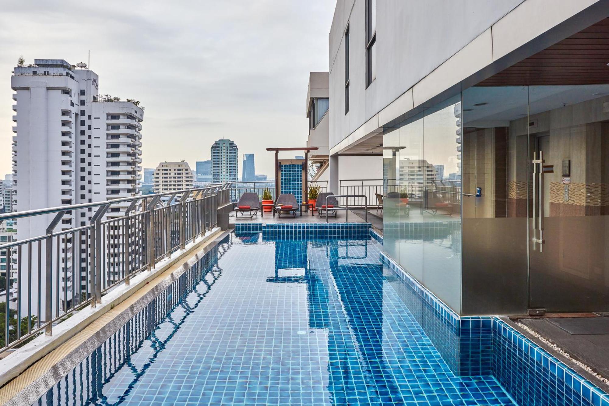 Adelphi Hotel Bangkok