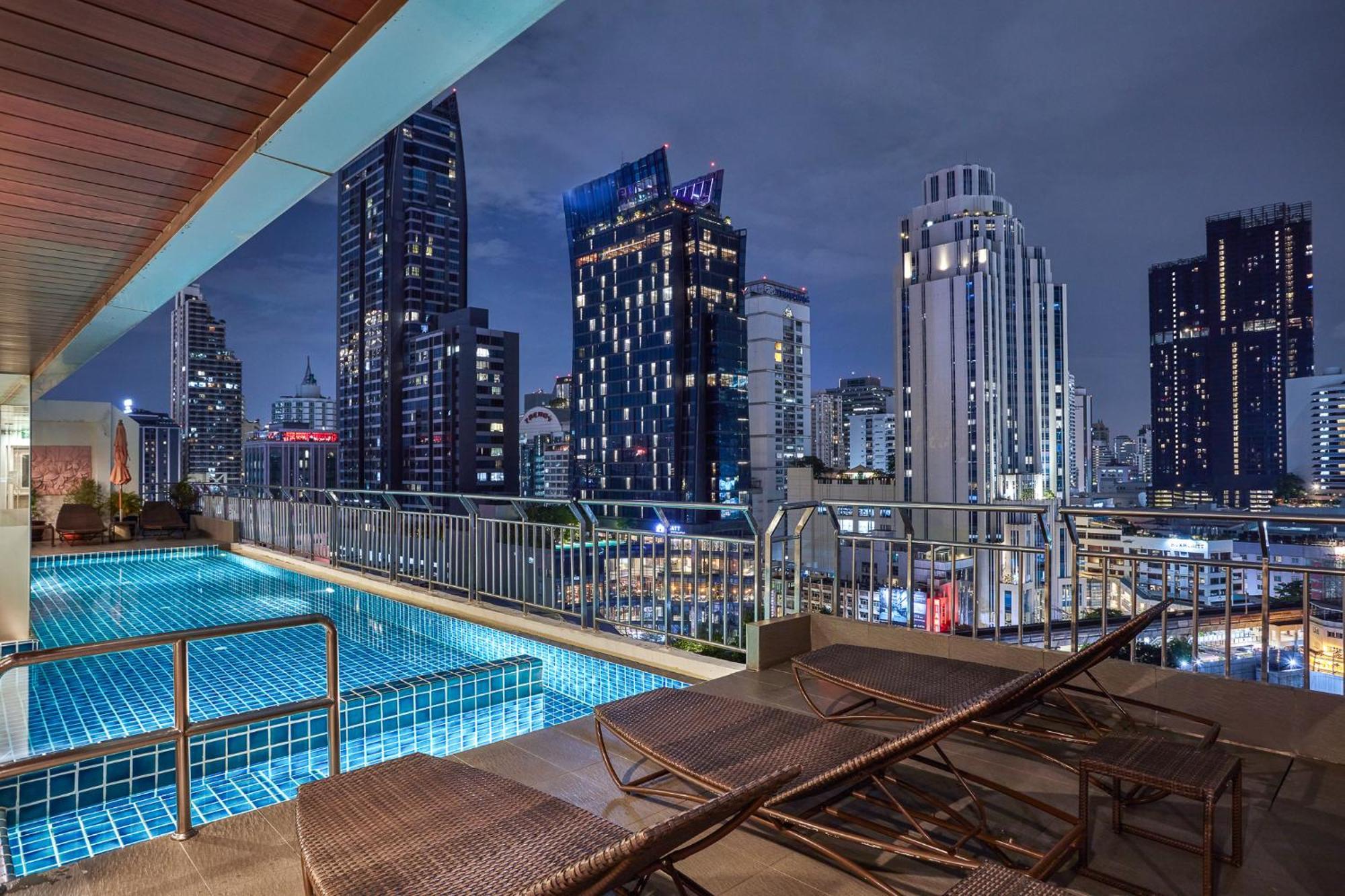 Adelphi Hotel 4*