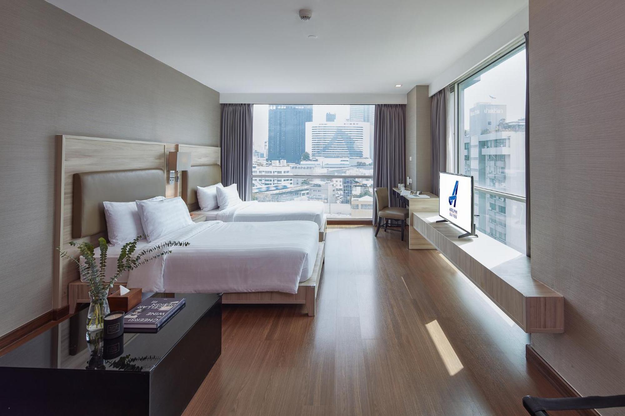 Adelphi 4* Bangkok