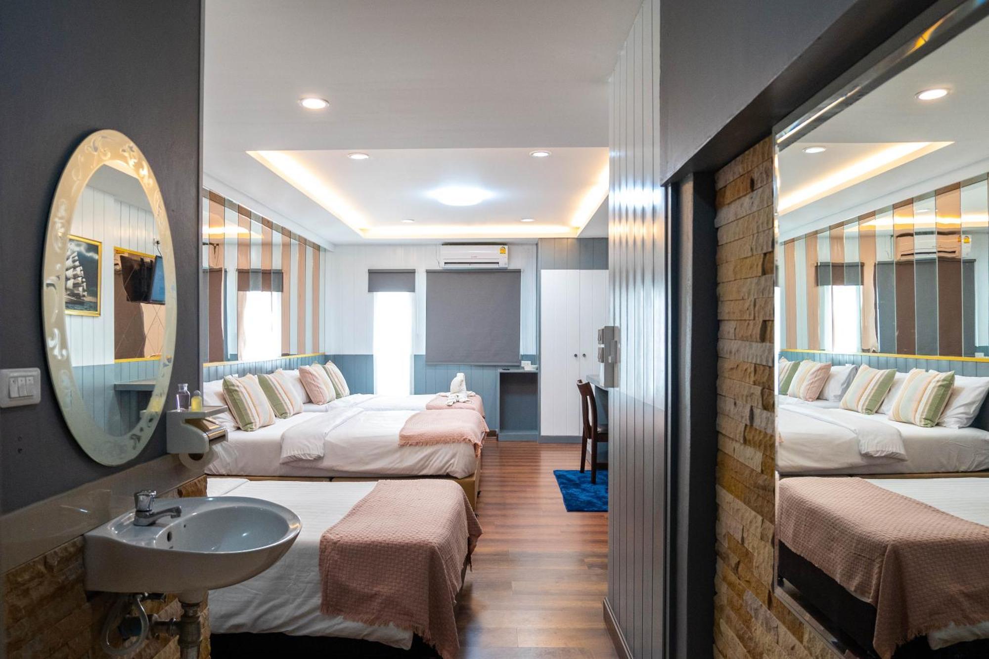 Hostel Usman Halal Bangkok
