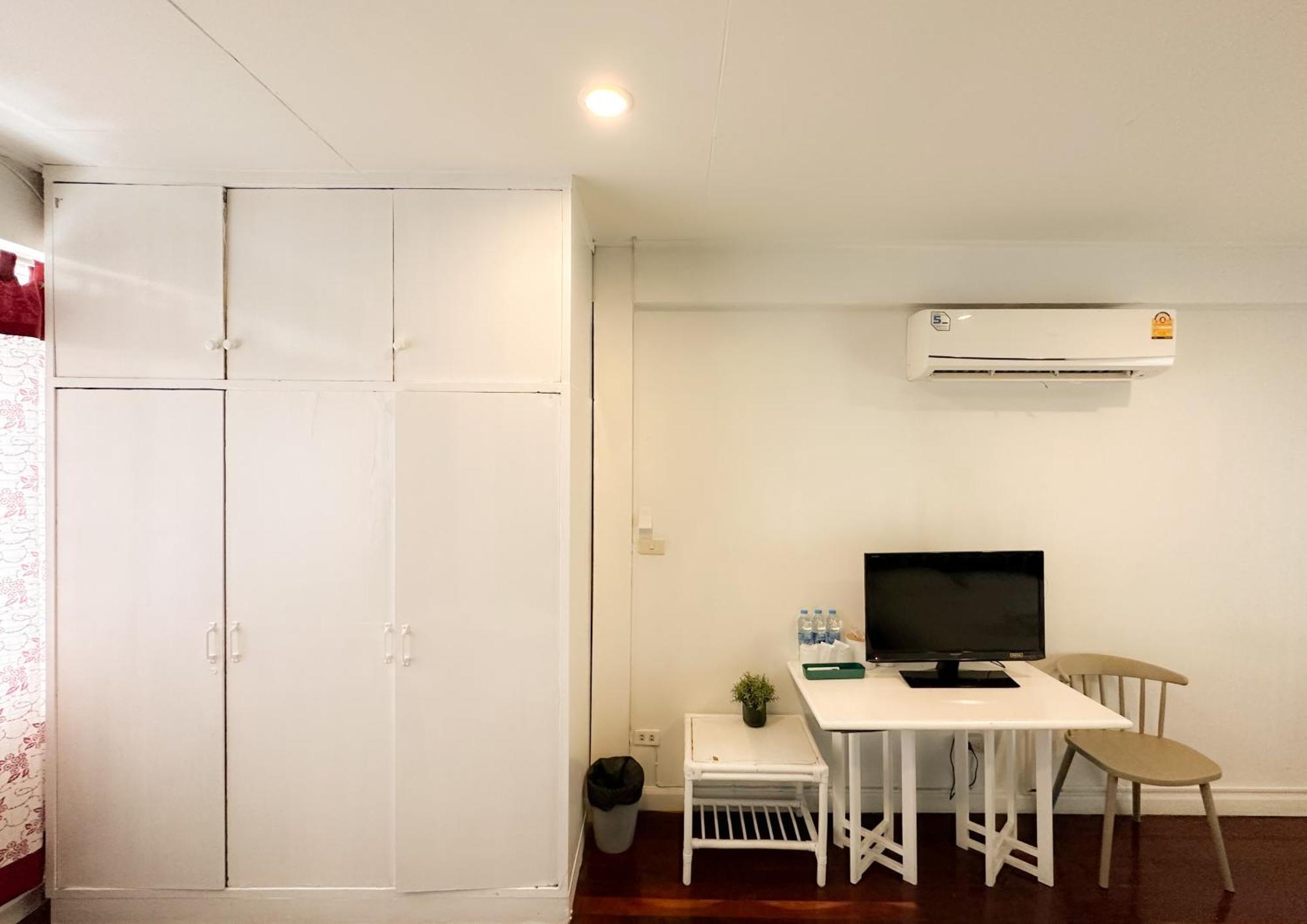 Hotel White Bangkok