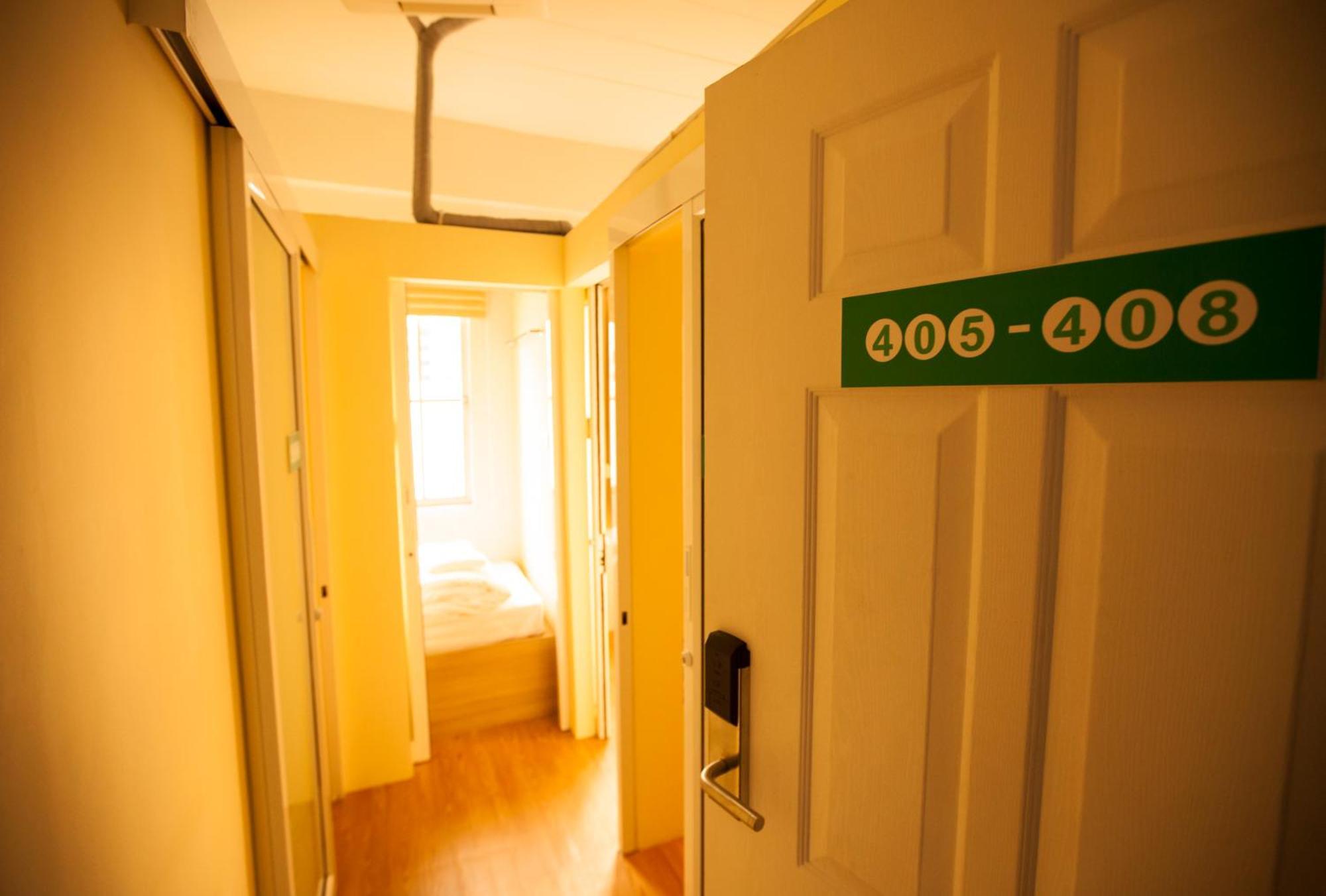 Micro Hostel