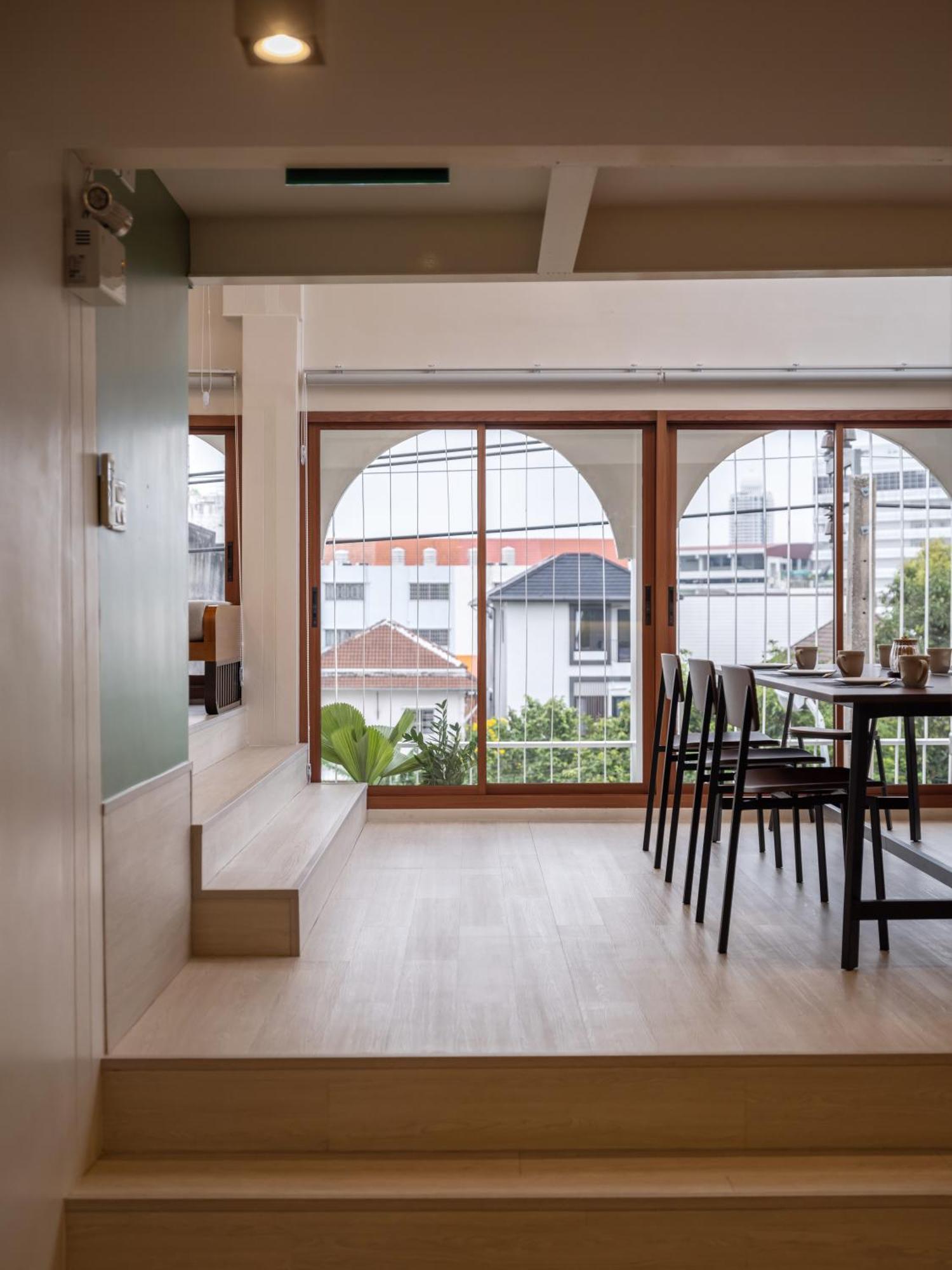 Apartment Bedtime Storeys Near Icon Siam