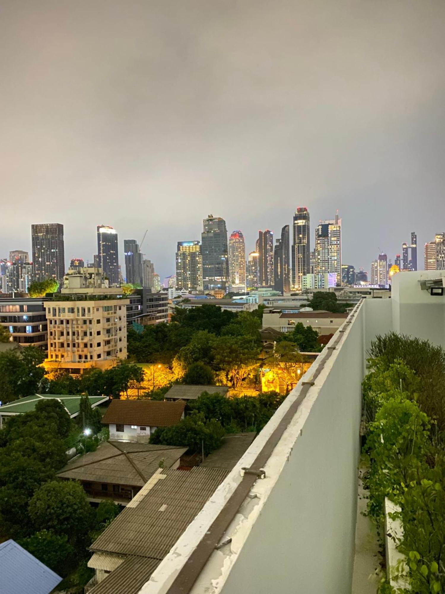 Tierra Residences