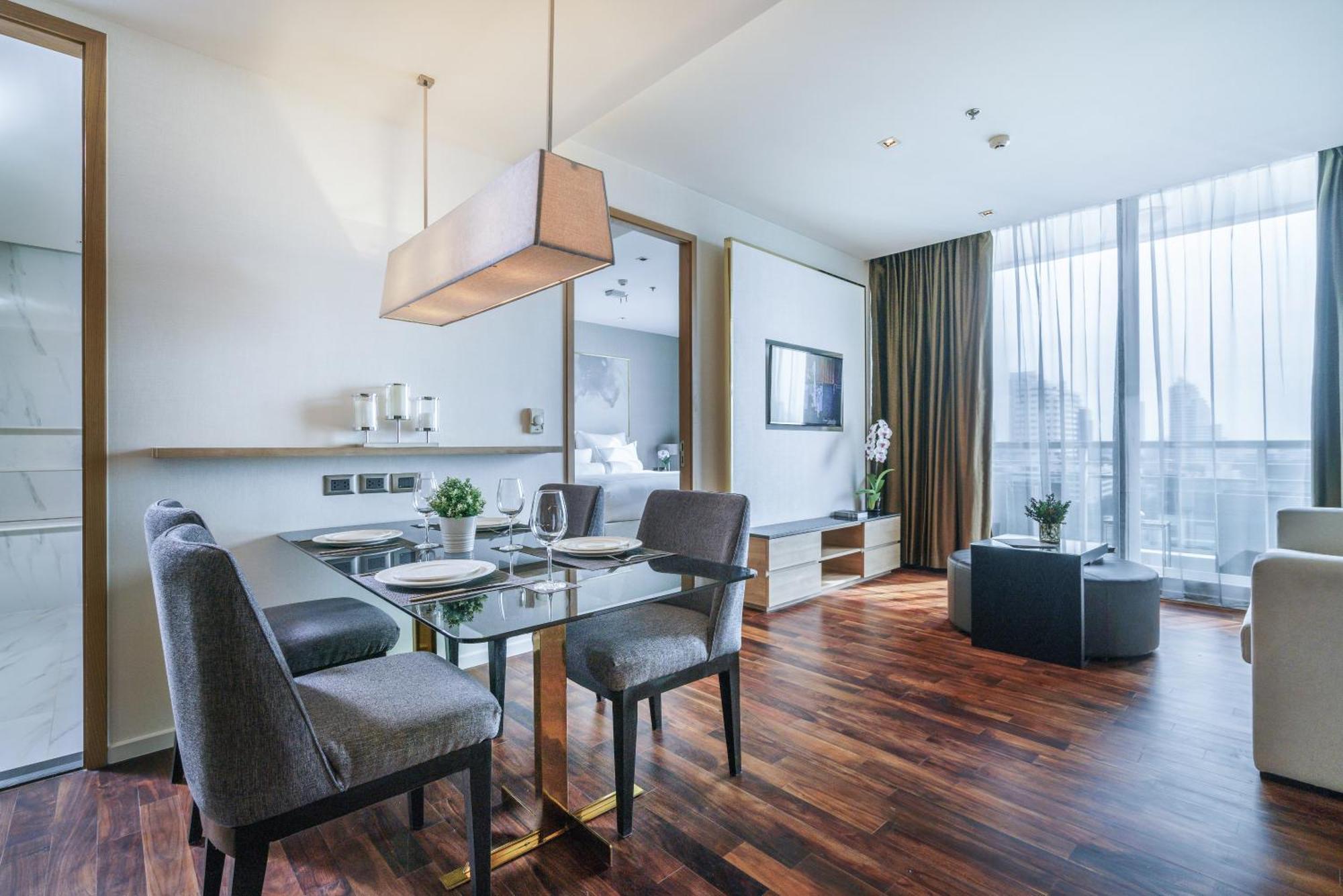 Muu Bangkok, Small Luxury Of The World 5*