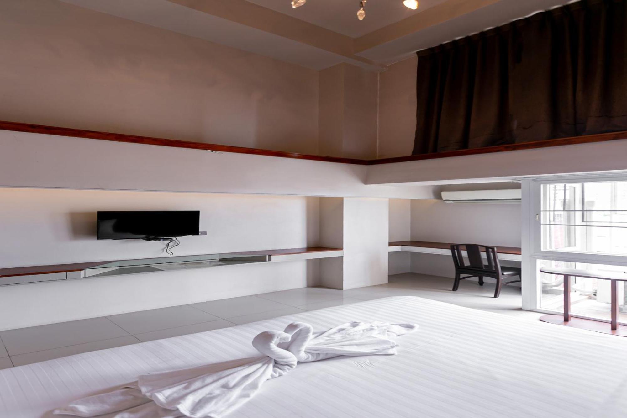 A Sathorn 2*