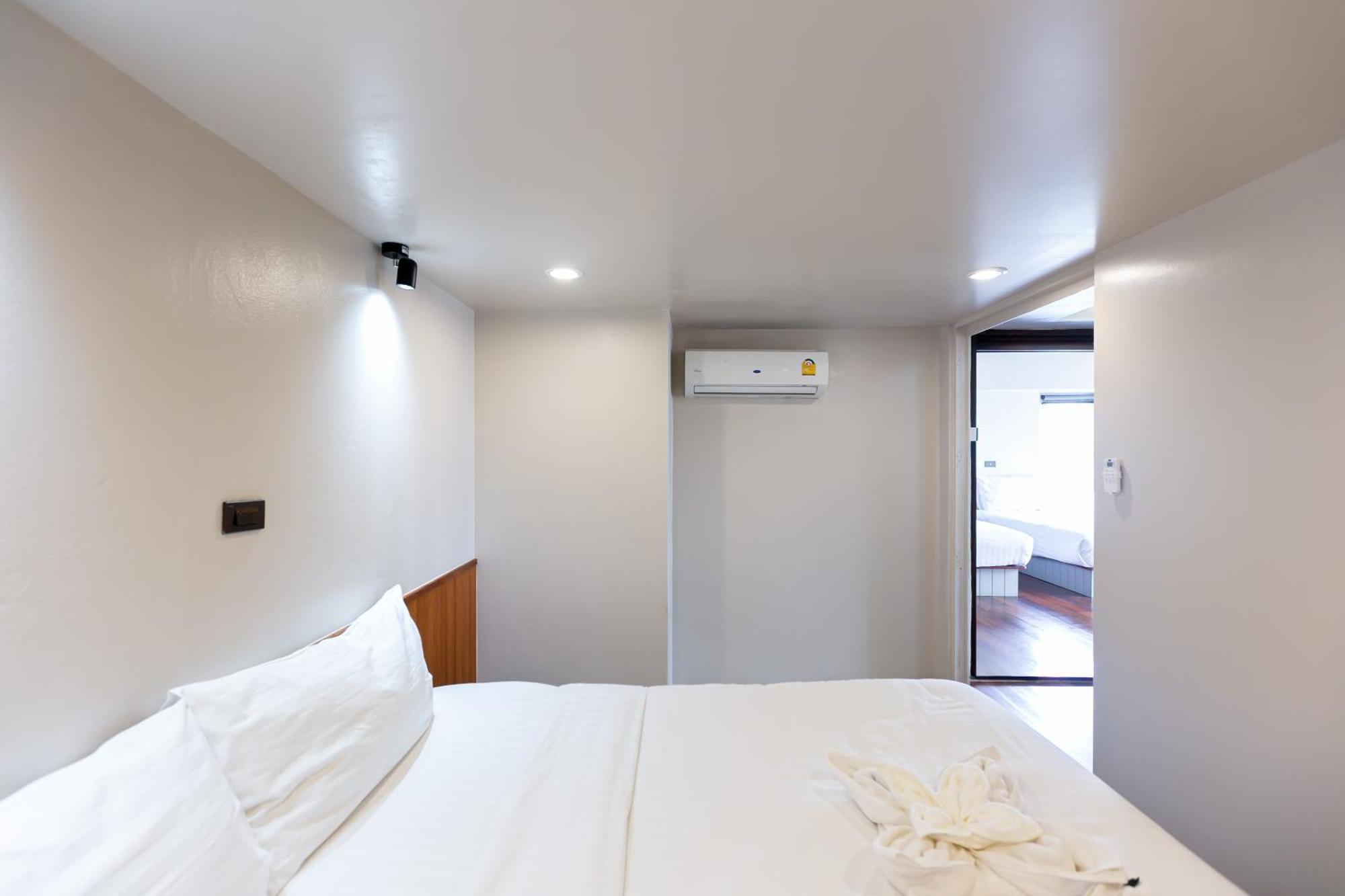 Hotel A Sathorn 2*