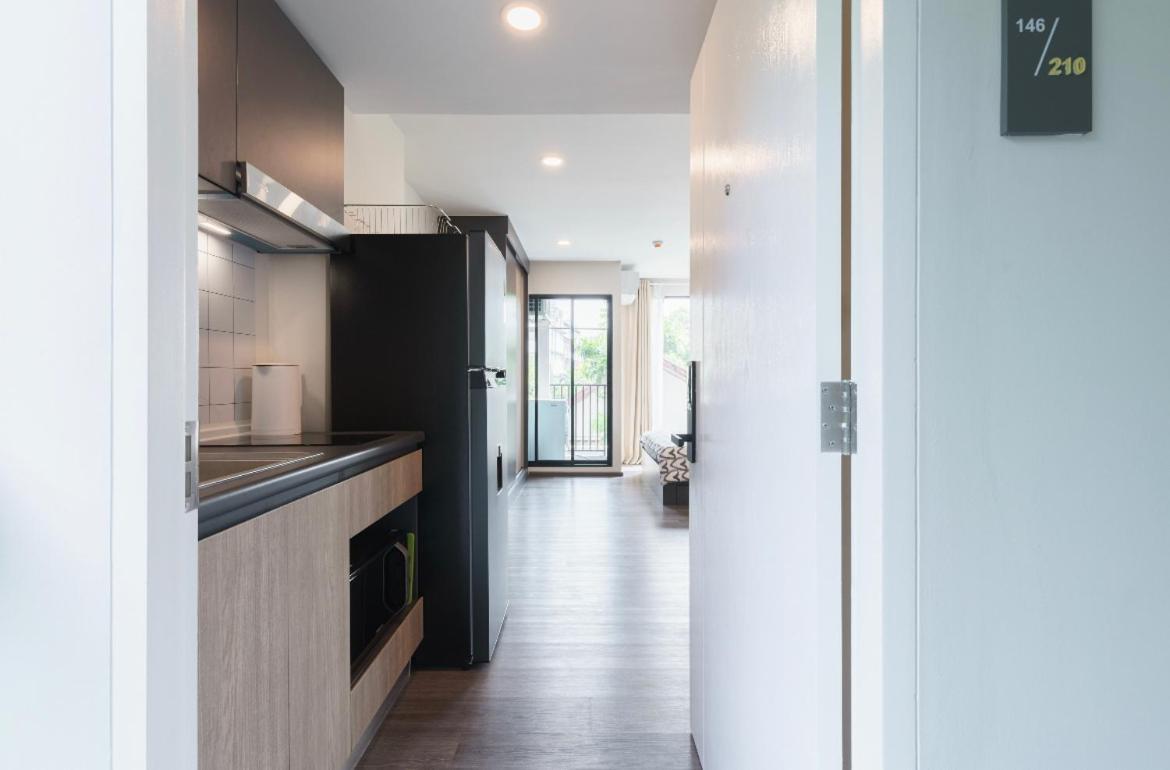 Apartment Sathon-charoen Nakhon Bangkok