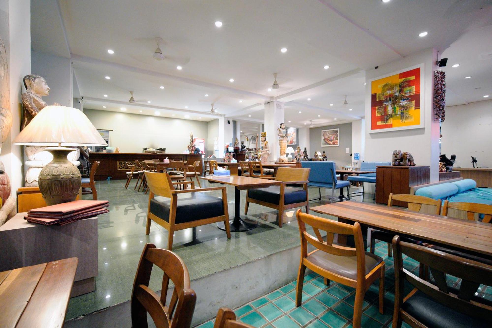 Wild Orchid Hotel
