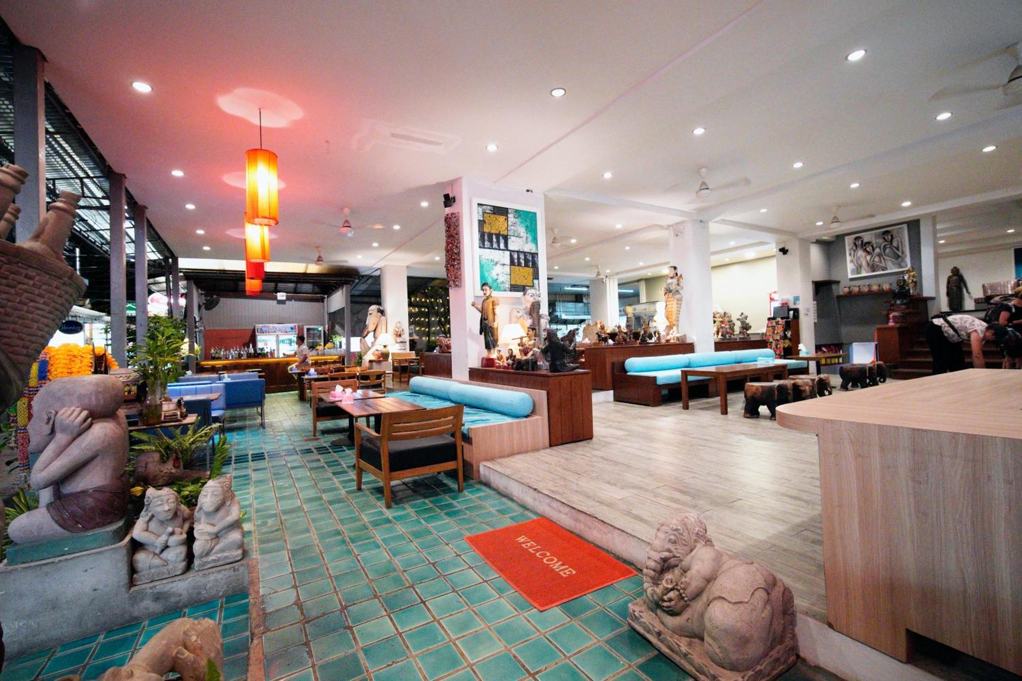 Wild Orchid 3* Bangkok