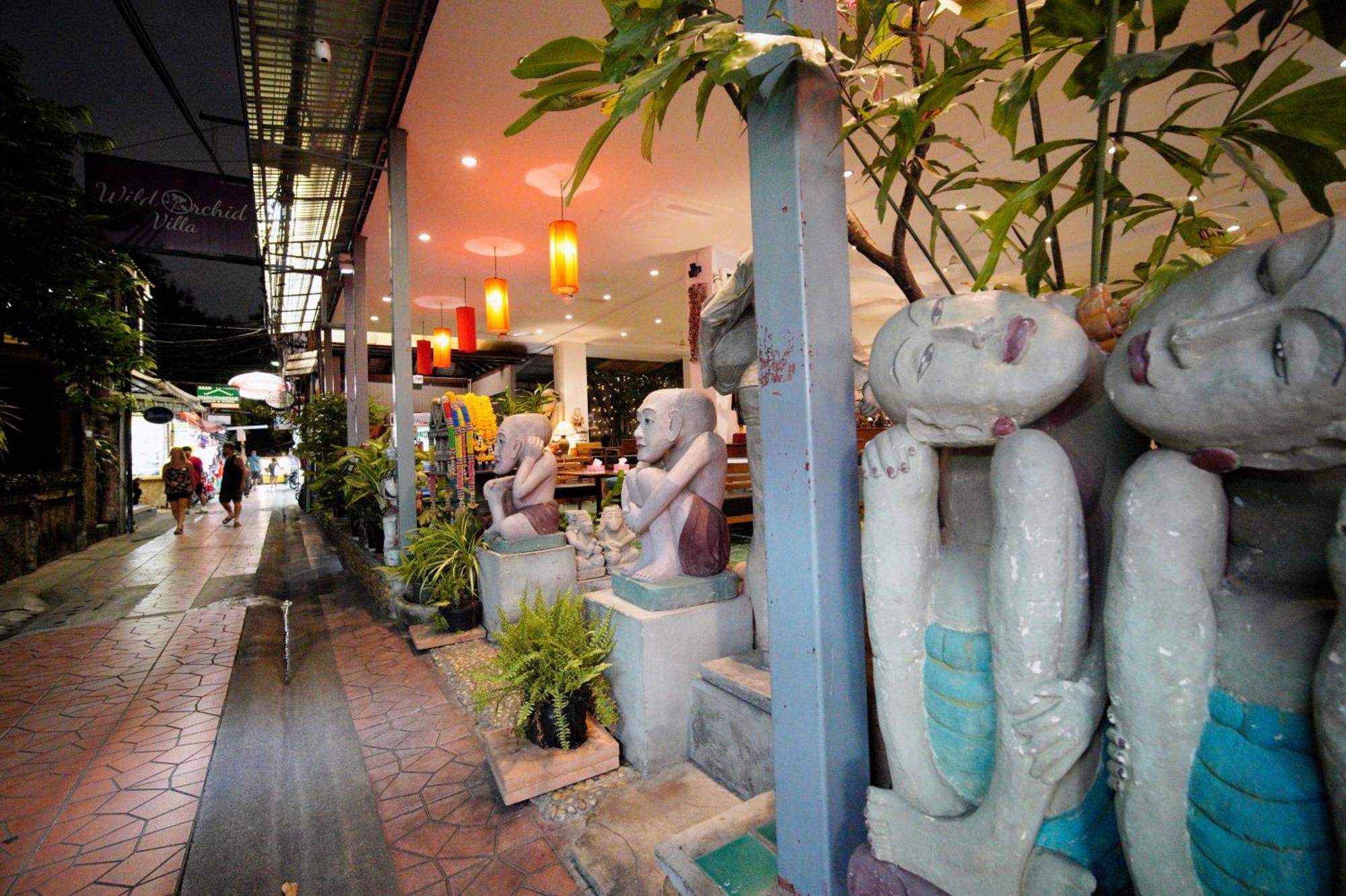 Wild Orchid Hotel Bangkok