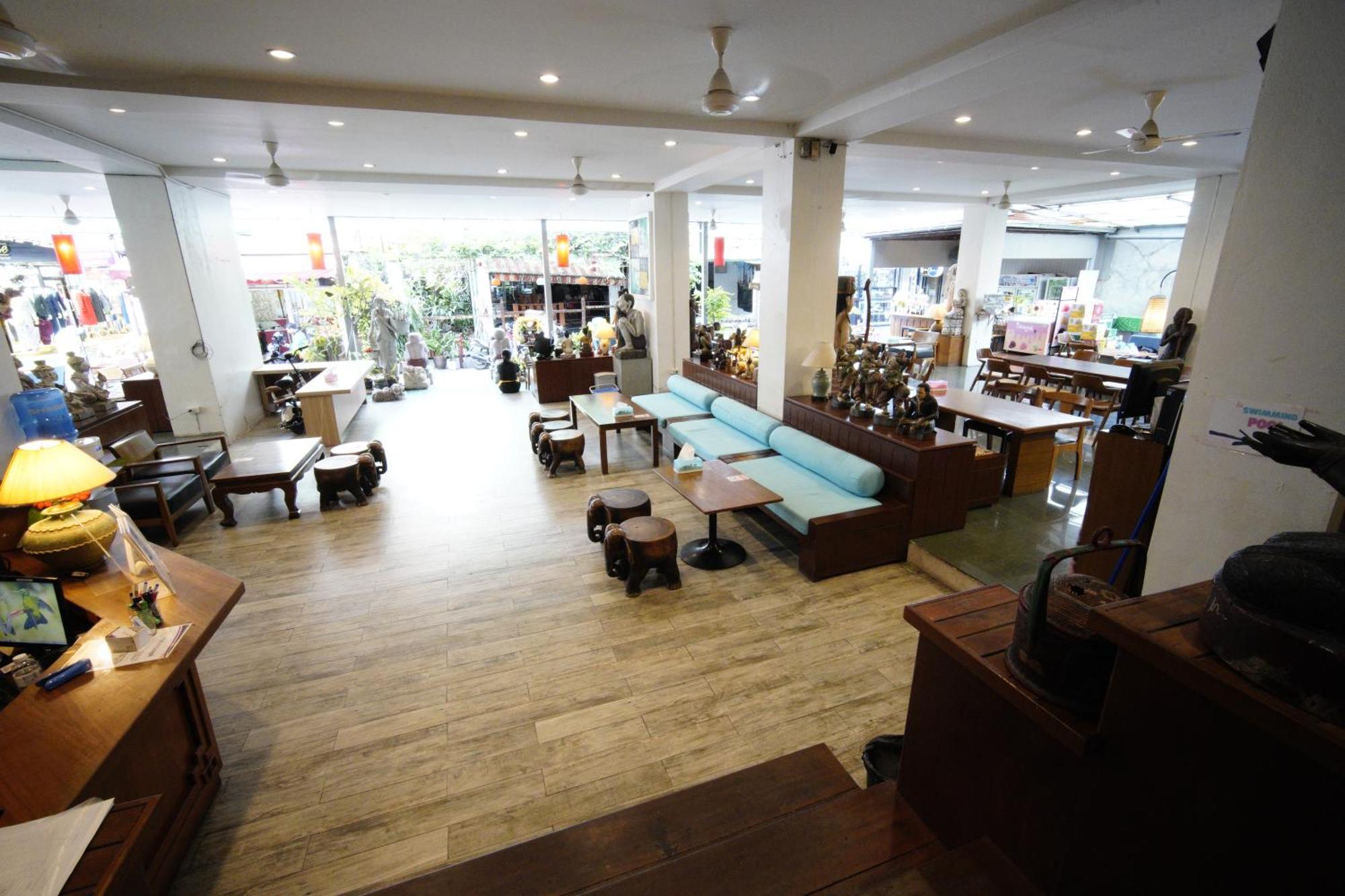 Hotel Wild Orchid Bangkok
