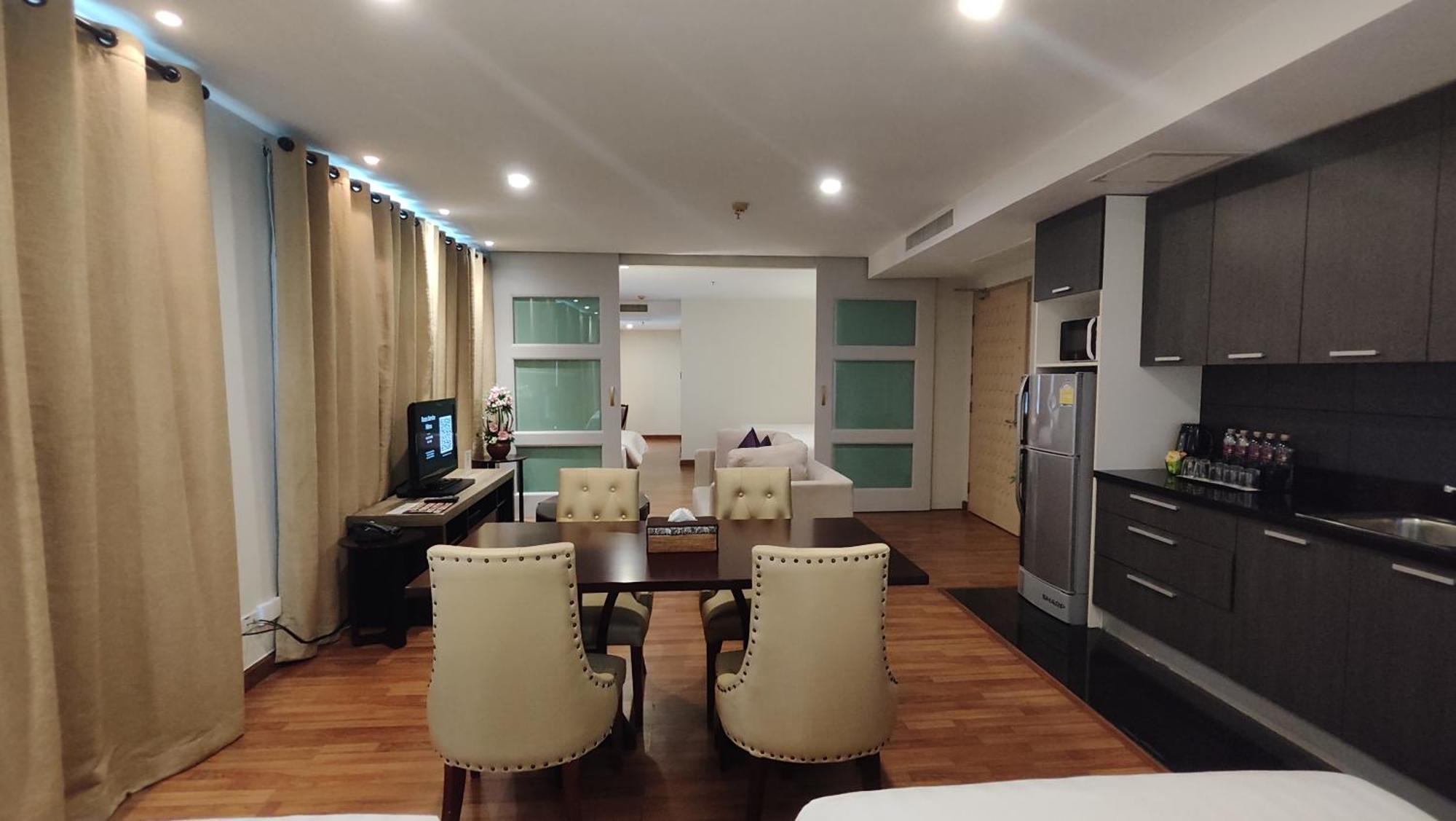 The Bless And Hotel Bangkok