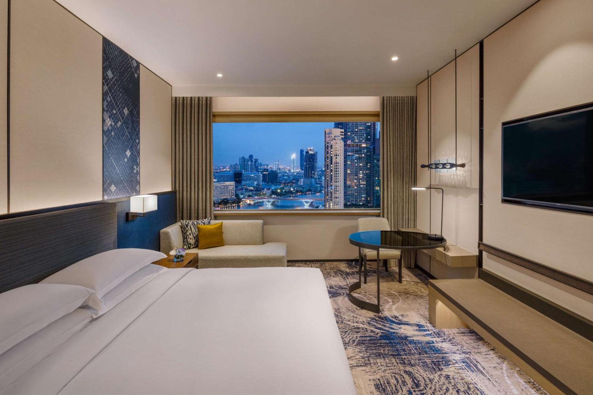 Millennium Hilton 5* Bangkok