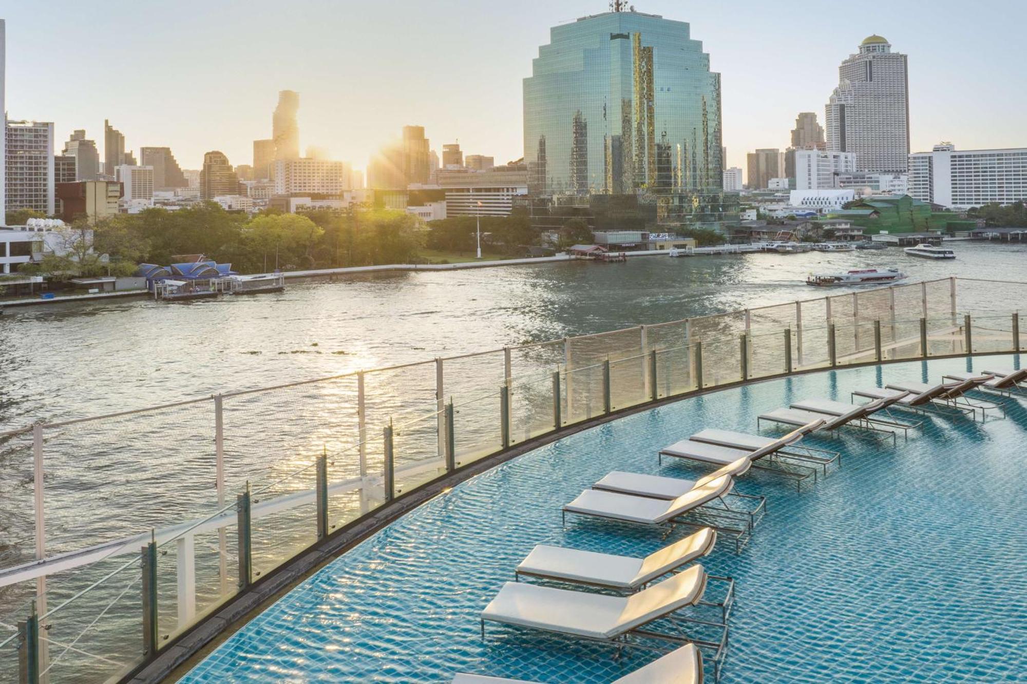 Millennium Hilton 5*