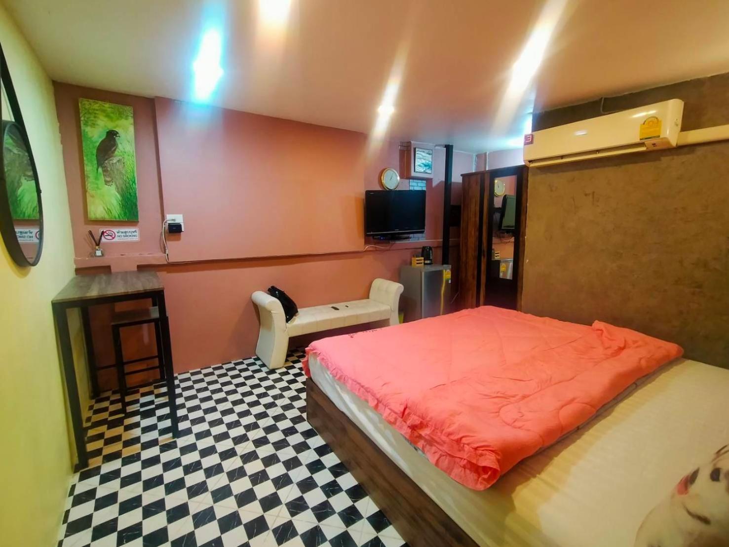 Ruenthip Guest house