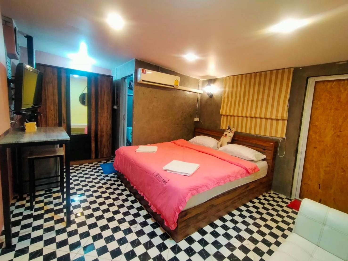 Ruenthip Guest house 3*