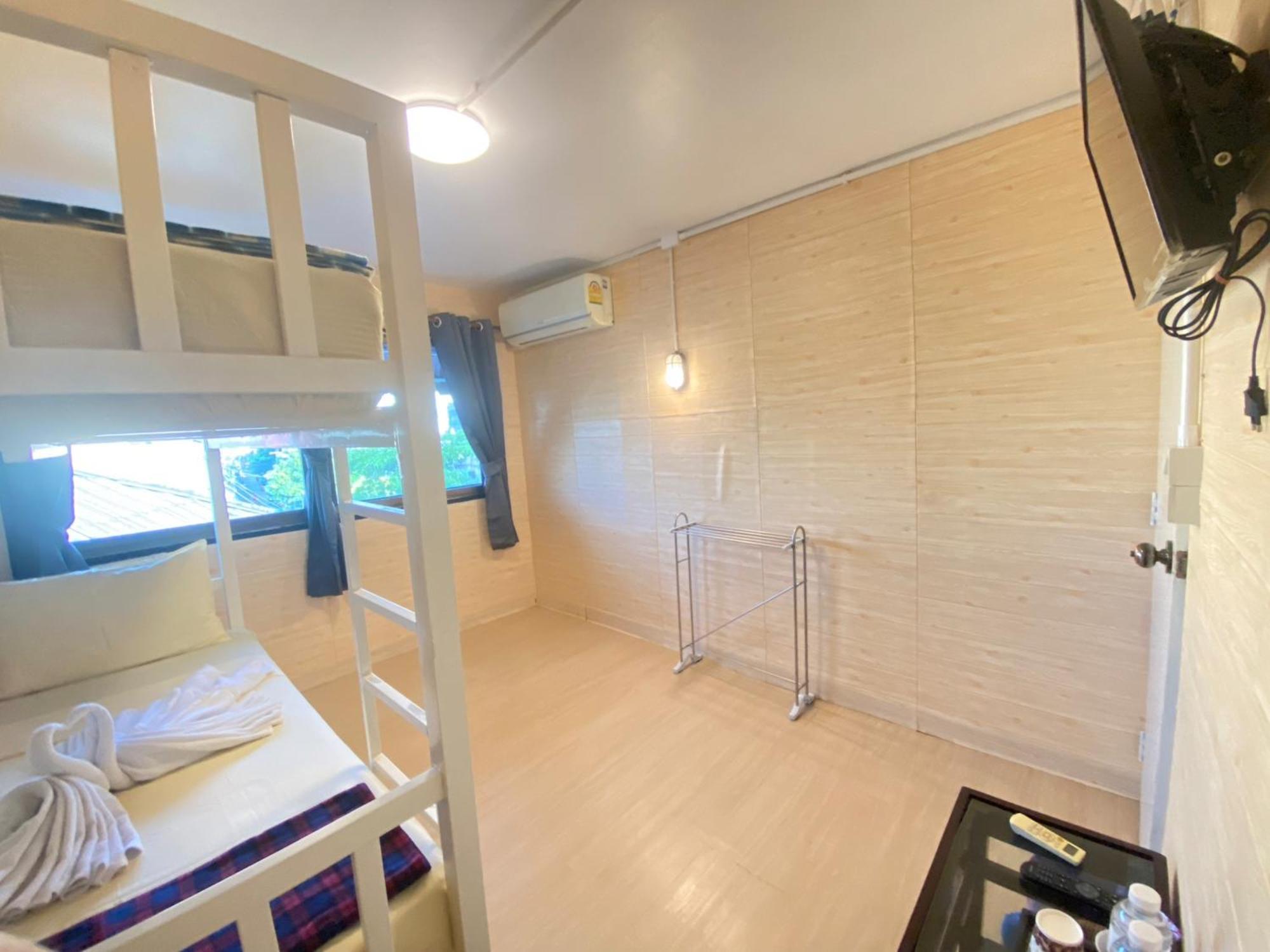 Bed & Breakfast Steve Lady Bangkok