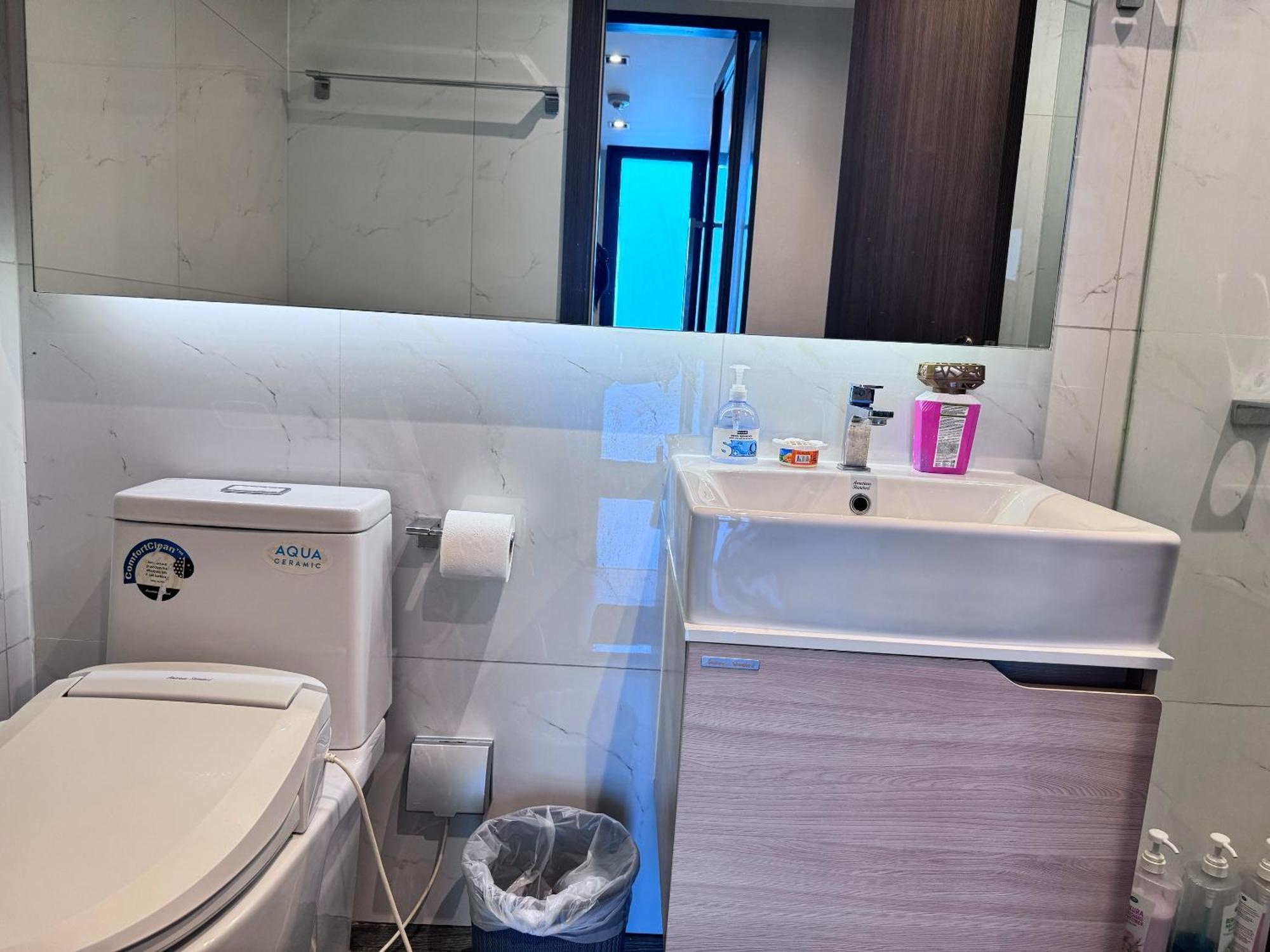 Apartment Al Define