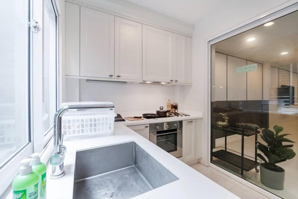Miq_home901/asok Bts/resort Pool/12pax/1000mbwifi Vila