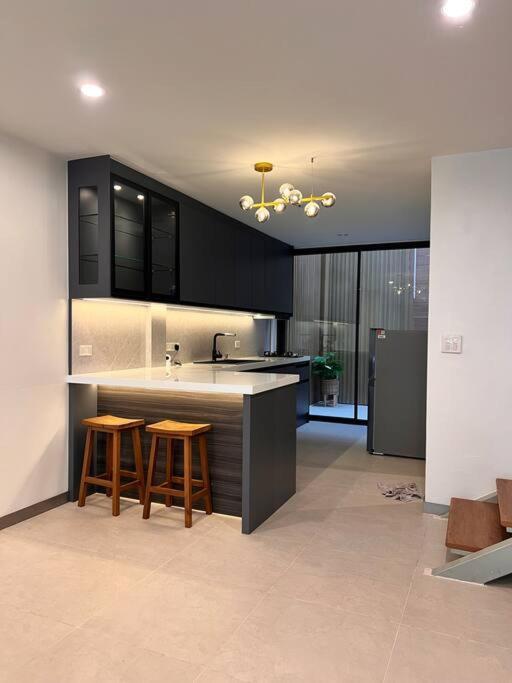 Apartment บ้านยิ้ม - 2 Bedroom, 2 Bathroom *