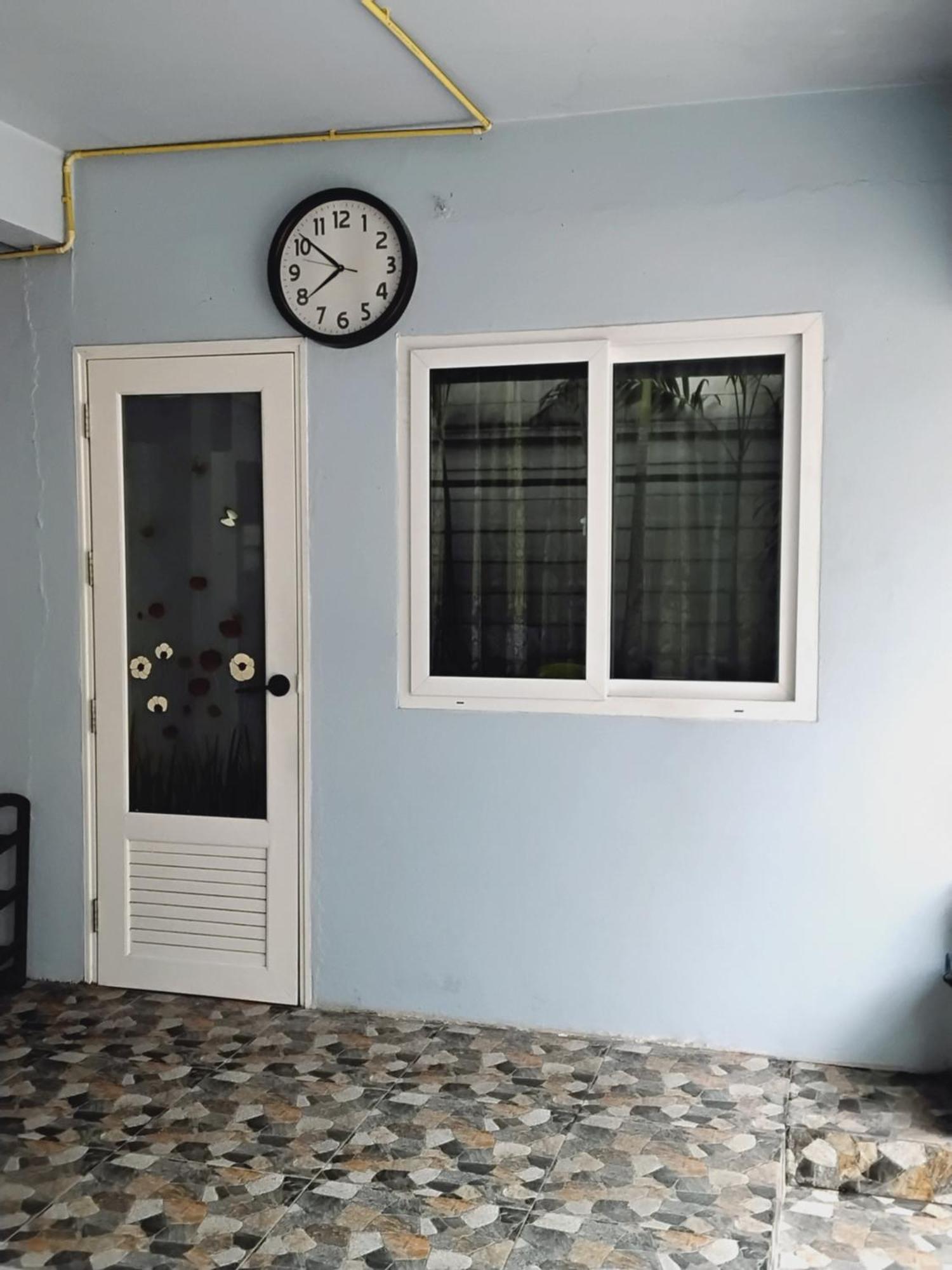 Homestay Mango Tree Guestroom Bangkok