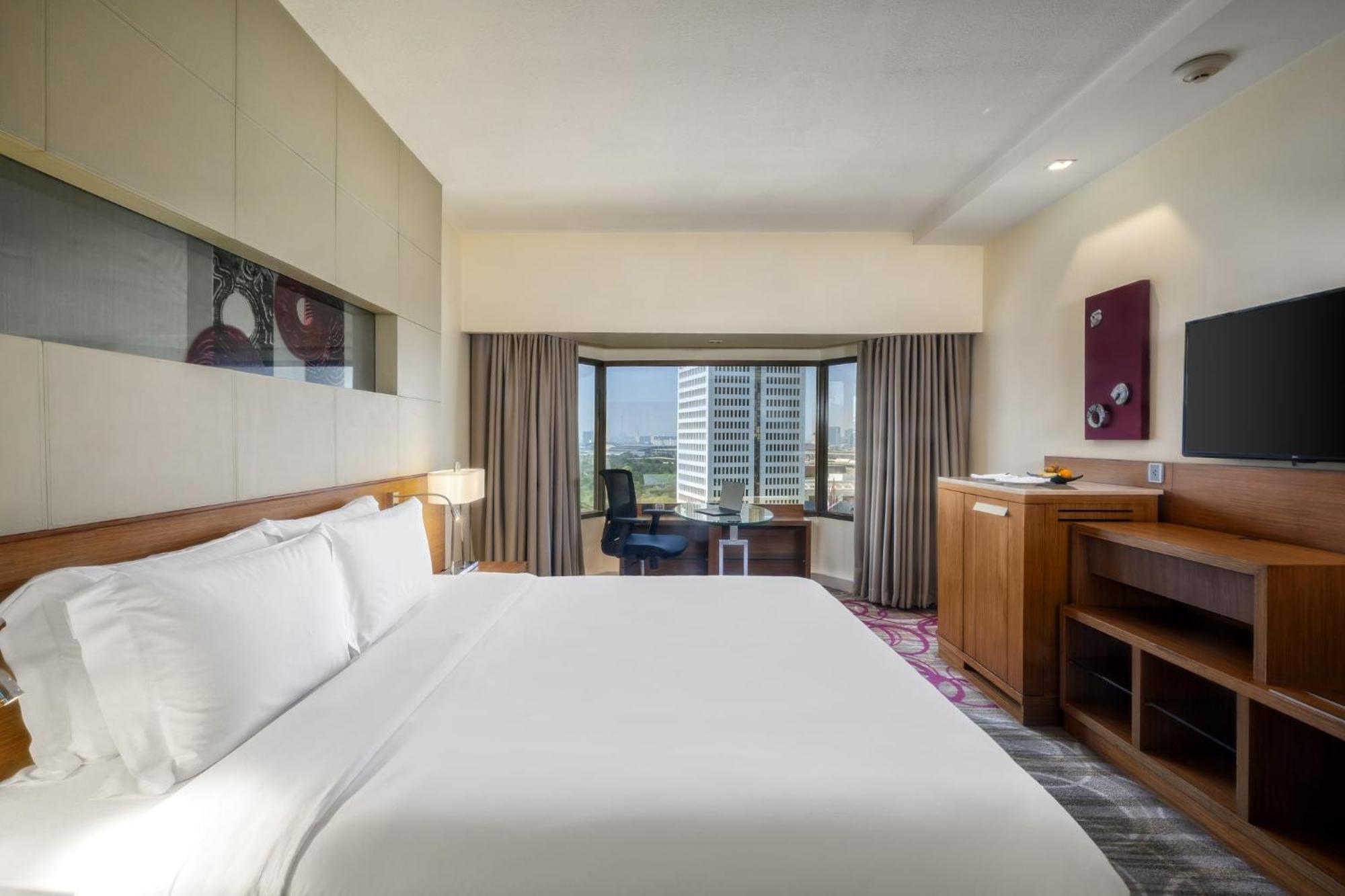 Centara Grand At Central Plaza Ladprao